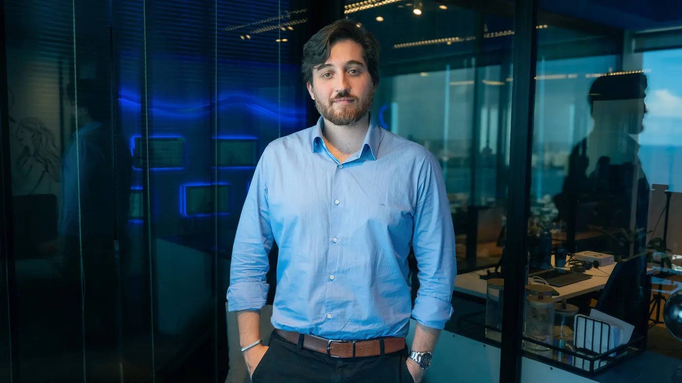 Especialista da Ativos no escritório